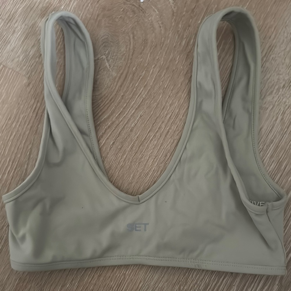 Set Active Sporty Dip Bra
